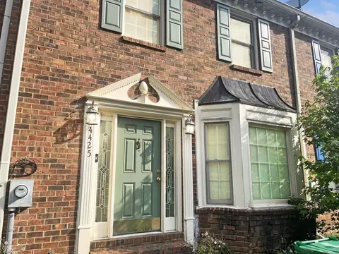 4425 Village Square Ln, Stone Mountain, GA 30083