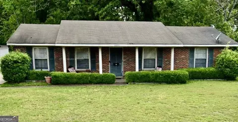 4356 Narrow Ln, Montgomery, AL 36116