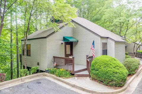 274 Schwarzwald Strasse Rd, Helen, GA 30545