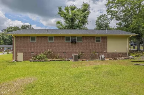 205 Lewis St, Toccoa, GA 30577 photo 38