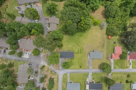 205 Lewis St, Toccoa, GA 30577 photo 3