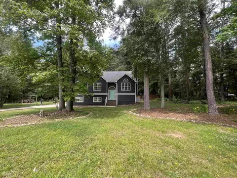 18 Marsha Way, Sharpsburg, GA 30277