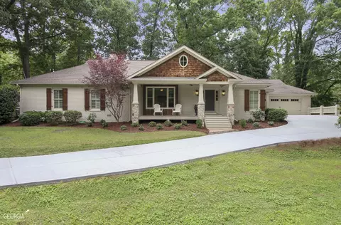 265 Hollyridge Way, Roswell, GA 30076