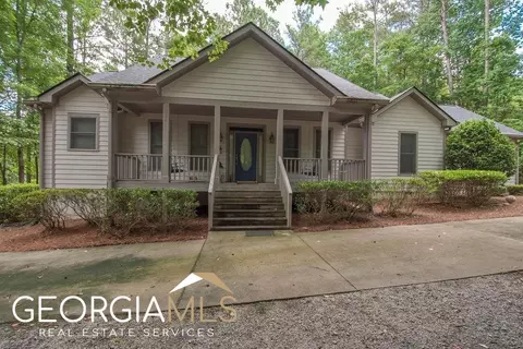 260 Lake Coweta Trl, Newnan, GA 30263