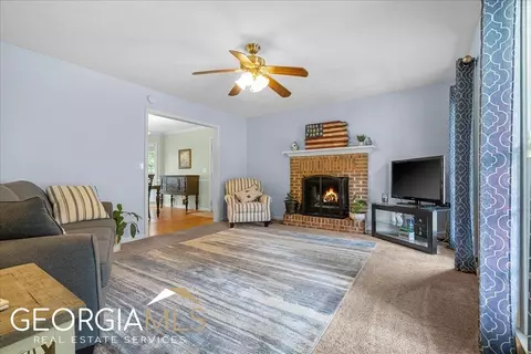 697 William St, Dacula, GA 30019 photo 4