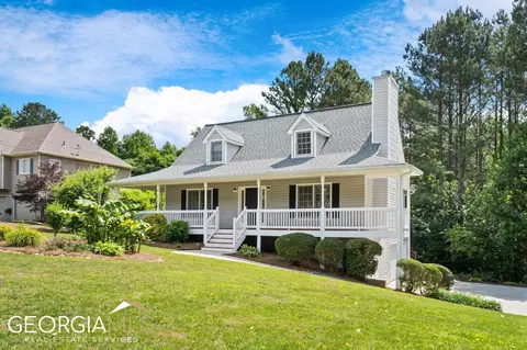 415 Valor Ridge Dr, Dallas, GA 30132