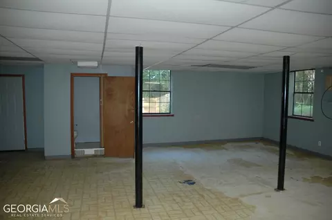 206 Lake Forest Dr, Lagrange, GA 30240 photo 16