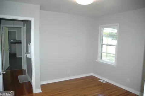 228 Hickory Ter, Lagrange, GA 30240 photo 5