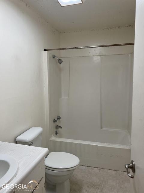 405 E Smith St, Claxton, GA 30417 photo 13