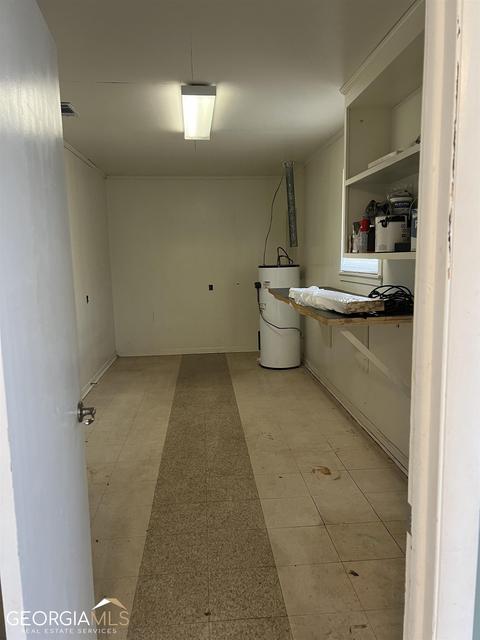 405 E Smith St, Claxton, GA 30417 photo 4
