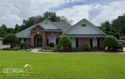 108 Stately Oaks Cir, Brunswick, GA 31523