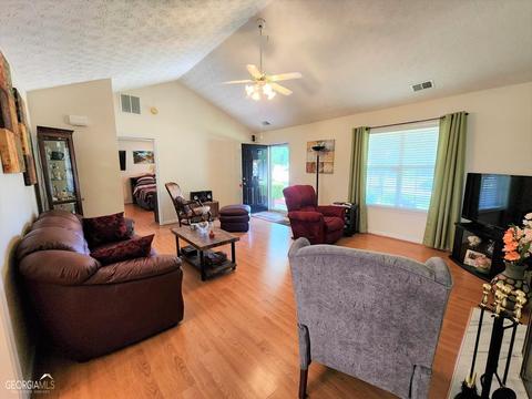 113 Meadow View Dr, Jackson, GA 30233 photo 10