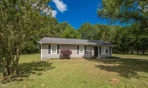 2321 Rehoboth Church Rd, Griffin, GA 30224