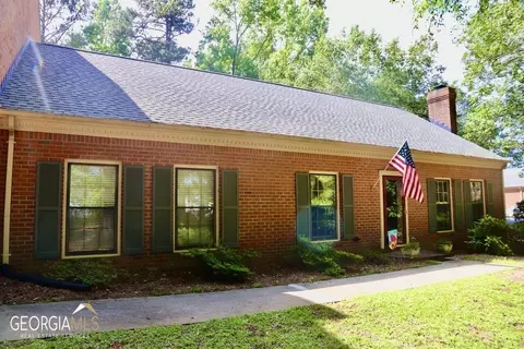 113 N Stratford Dr, Athens, GA 30605