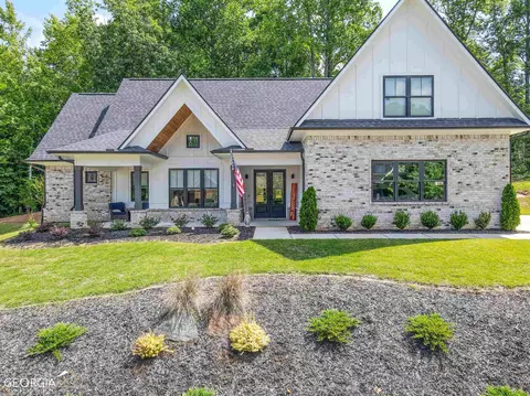 1455 Iris Glen Ln, Hoschton, GA 30548