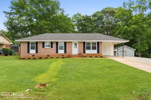 1422 Old Atlanta Rd, Griffin, GA 30223