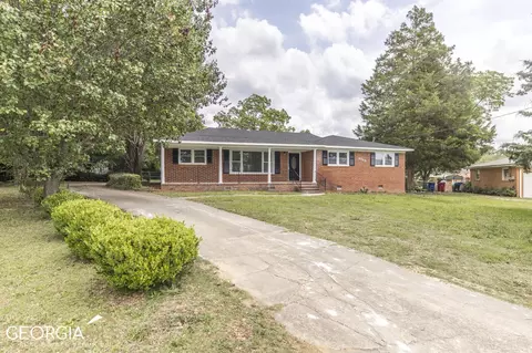 3723 Lucerne Dr, Macon, GA 31204