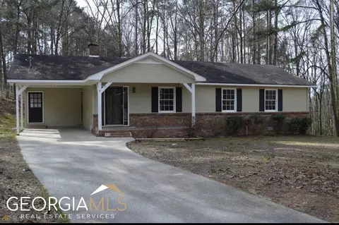 4 Shadowood Ct, Silver Creek, GA 30173