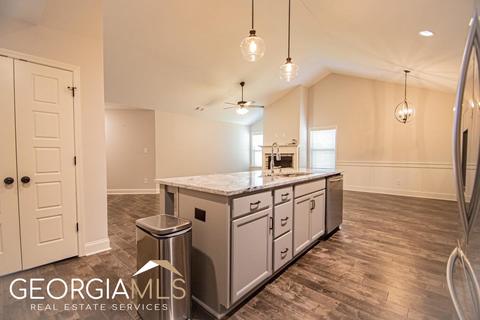 121 Back Cedar Ln, Centerville, GA 31028 photo 16