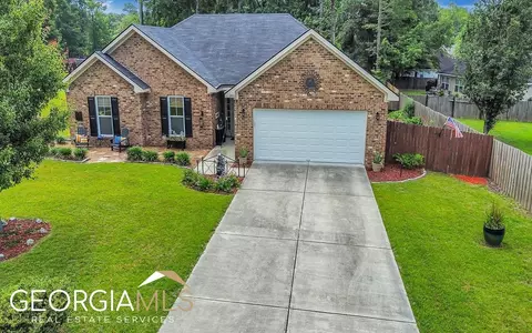 200 Brookstone Ct, Rincon, GA 31326