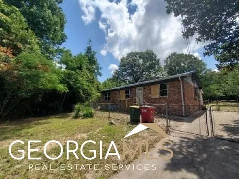 5038 Williamson Rd, Macon, GA 31206