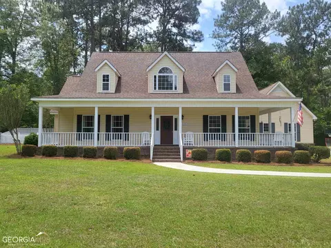 125 Hazelwood Dr, Statesboro, GA 30458
