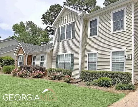 603 Ridgelake Dr, Peachtree City, GA 30269