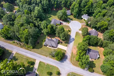 35 Spring Valley Way, Covington, GA 30016 photo 2