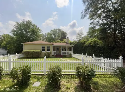 199 Lake Forest Cir, Elberton, GA 30635