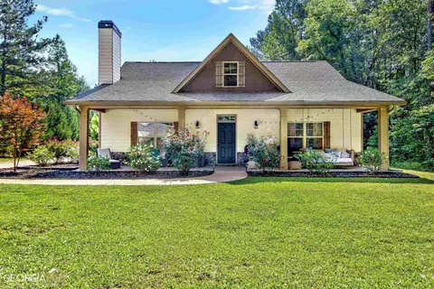 5450 Smokey Rd, Newnan, GA 30263