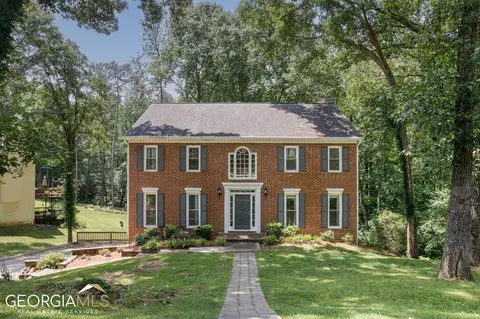 1417 Red Fox Run SW, Lilburn, GA 30047