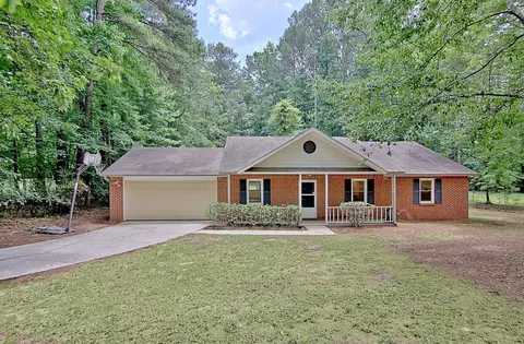 130 N Bend Trl, Jonesboro, GA 30238