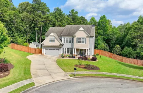 5615 White Tail Run, Flowery Branch, GA 30542
