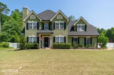 300 Brookstone Crst, Newnan, GA 30265