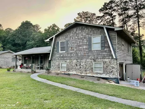 144 Zion Wood Rd, Loganville, GA 30052