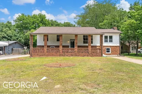 204 Oklahoma Ave, Warner Robins, GA 31093