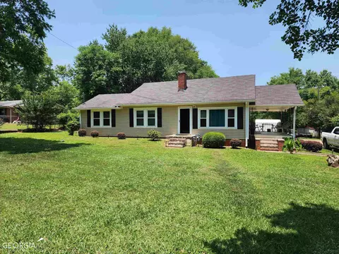 143 Grove St, Barnesville, GA 30204
