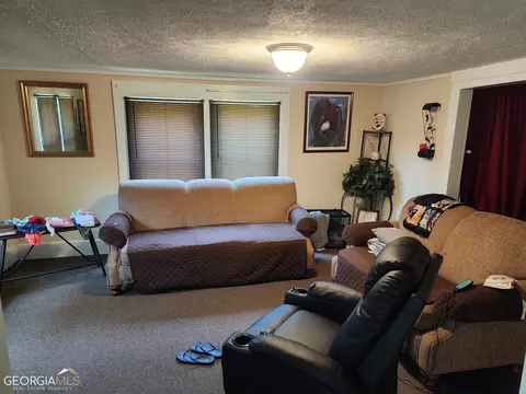 143 Grove St, Barnesville, GA 30204 photo 7