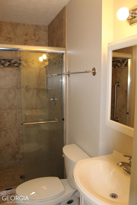 221 Merrybrook Dr, Lagrange, GA 30240 photo 16