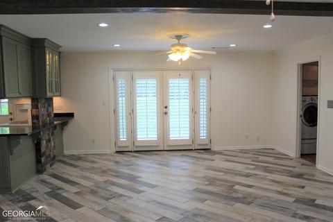 221 Merrybrook Dr, Lagrange, GA 30240 photo 4