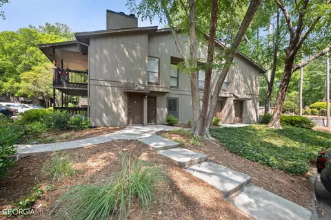 2005 Cumberland Ct, Smyrna, GA 30080