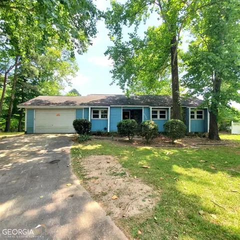 1186 Sandy Beach Dr, Macon, GA 31220