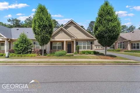 4745 Flycatcher Dr, Alpharetta, GA 30004