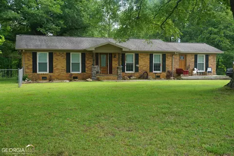 2215 County Road 241, Roanoke, AL 36274