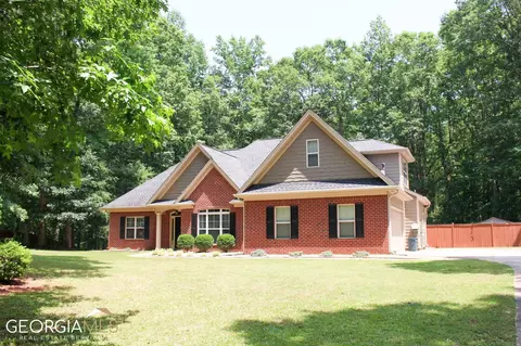 128 Smokemont Dr, Lagrange, GA 30241