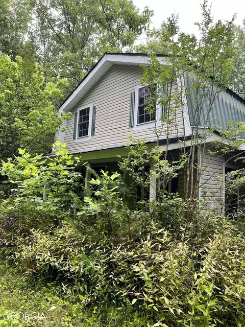 227 Two Ton Ln, Clarkesville, GA 30523