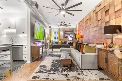 800 NE Peachtree St #8208, Atlanta, GA 30308