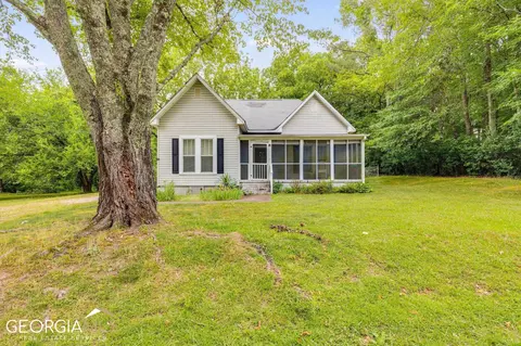 109 Price St, Bremen, GA 30110