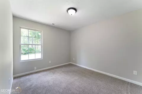 107 Delray Cir, Griffin, GA 30224 photo 12
