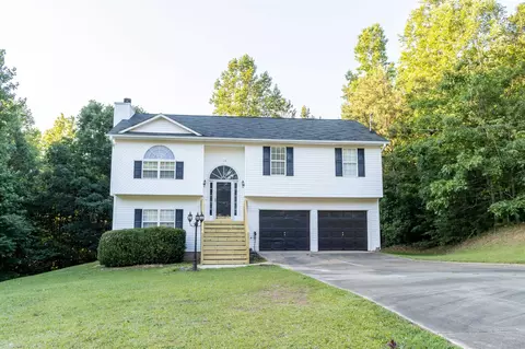 129 Taylors Ln, Carrollton, GA 30117